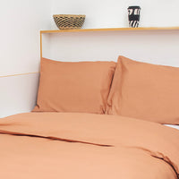 bedding-Clay